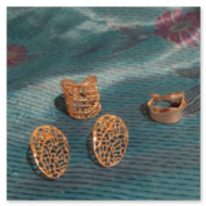 Anelli e orecchini in oro rosa